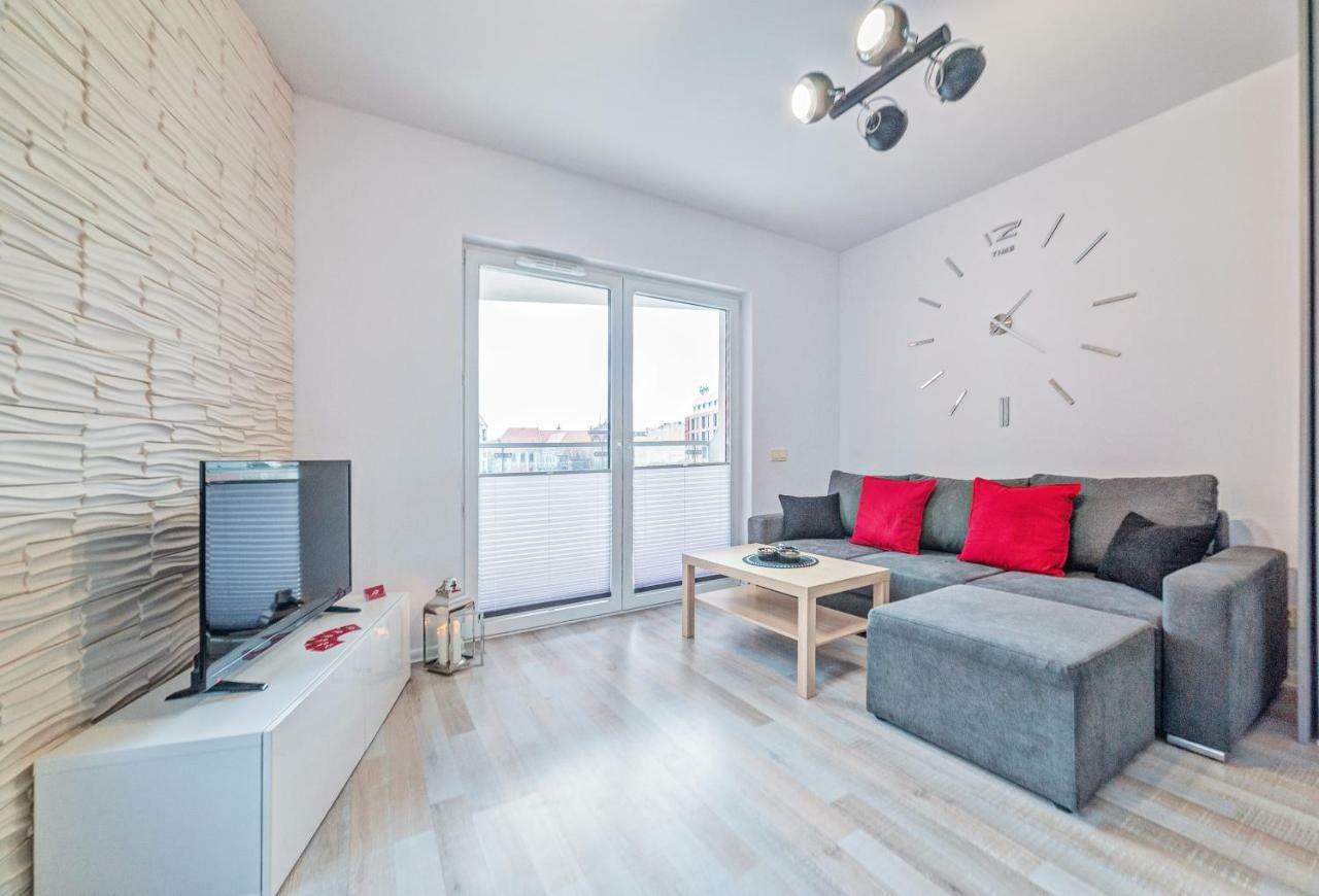 Apartamenty W Sercu Poznania Komfort I Styl Posen Zimmer foto